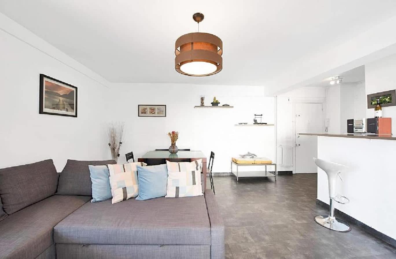 Le Versailles Plaisir Et Confort En Centre-ville, Pour Sejours En Famille Ou Business Apartment Cannes